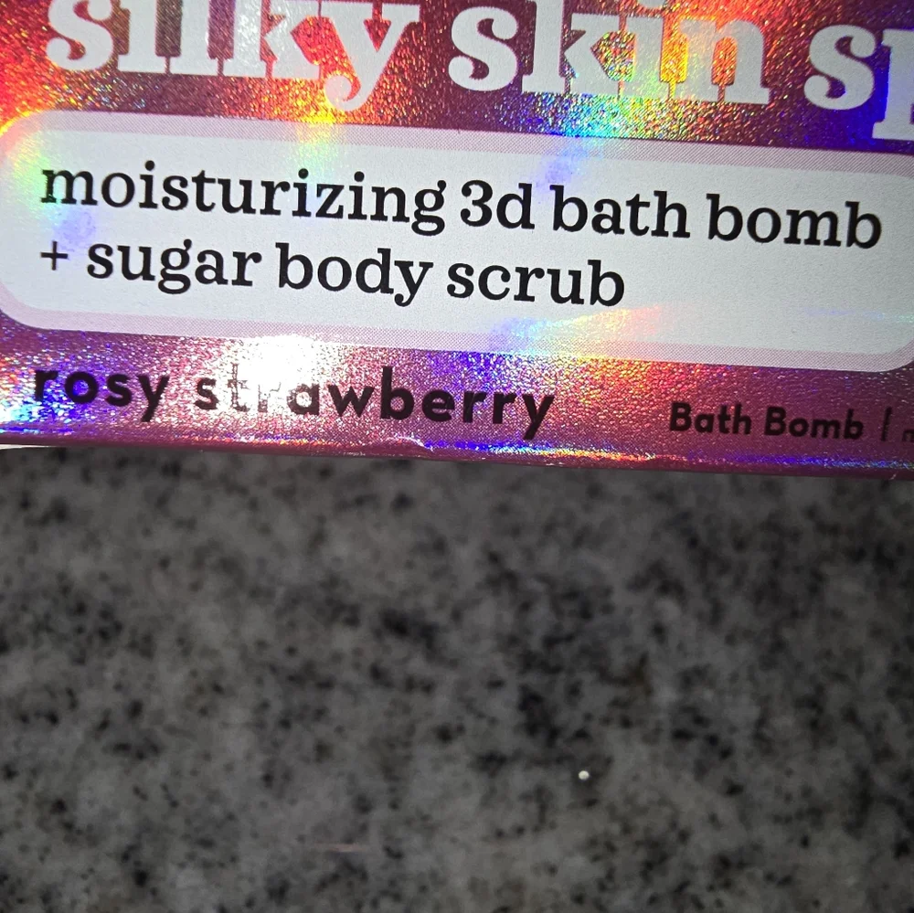 Hello Kitty Body Scrub/Bath Bomb